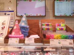 面包甜点陈列柜-巴黎贝甜(华堂新辰汇店)