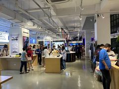 -Sony Store 索尼(上海淮海中路店)