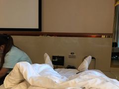 -颐而康·按摩·艾灸·足疗(武陵大道店)