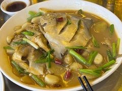 -健跳小海鲜(人民路店)