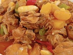 -汗腾格里·风味餐厅(新疆驻京办店)
