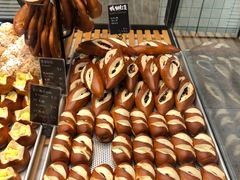 -Dough&Joe团憩(瑞虹天地月亮湾店)