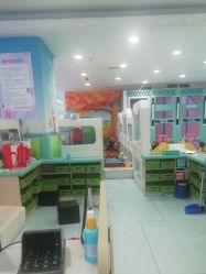 -孩子王童乐园(唐山万达广场店)