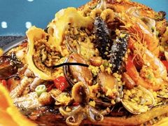 -鸣记脆皮烤鱼·海鲜烤鱼(三八广场店)