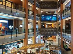 -凤凰汇购物中心