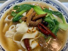 -皖佬板安徽牛肉板面(西站食宝街店)
