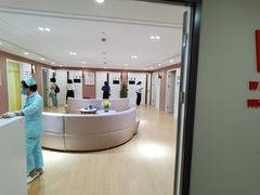 -爱康国宾体检中心(五角场万达广场分院)