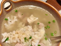 绣球菇肉丸汤-Night Breeze晚风