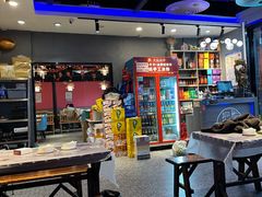 -老街烧烤大排档·地道湖北菜·龙虾馆(汉口火车站店)