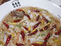 -渔语鱼酸菜鱼新川菜(来福士店)