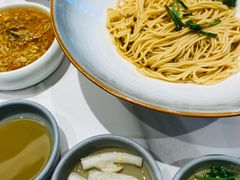 -馋三尺蟹粉小笼(人民广场店)