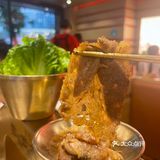 在东北🔥了十几年的西塔老太太泥炉烤肉来深圳啦