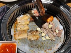 -佰烧海鲜烤肉火锅自助(熙地港店)