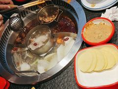 -醉董牛川派鲜肉自选火锅(烟台店)