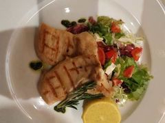 -卡佩罗意大利餐厅及酒吧Al Cappello Trattoria