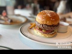 -Wolfgang’s Steakhouse 沃夫冈牛排馆(上海白玉兰广场店)