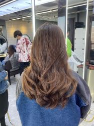 -藤野造型烫发染发