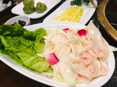 -小天鹅火锅·一线江景洪鼎旗舰店(洪崖洞店)
