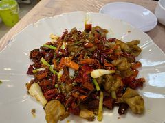辣子肥肠-洪霞餐馆