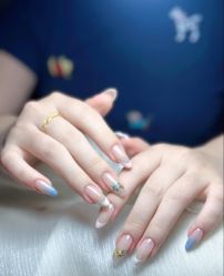 -H12 STAR日式美甲美睫专门店