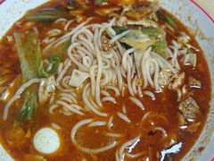-二钢串叔麻辣烫(华龙大厦店)