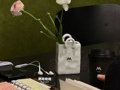 -M Stand(南京紫峰大厦店)