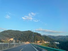 -罗田薄刀峰风景区