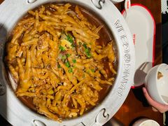 -胖哥俩肉蟹煲(济南世茂国际广场店)