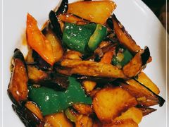 -关东小磨东北菜(上海长风大悦城店)