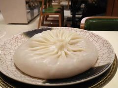 蟹黄汤包-泰康食品(南京东路店)