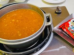 -荣叔港式沙嗲牛肉火锅(正佳潮流店)