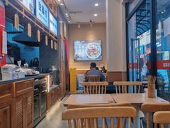 -张寨村·肉夹馍陕西面 (熙街步行街店)