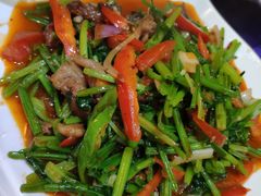 -亚黑亚炕锅农家美食(清水河店)