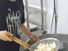-大嘻咹biangbiang面(历史博物馆店)