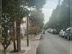 -草场地艺术区