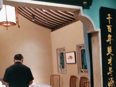 -佬麻雀·剁椒鱼头(京基KK One店)