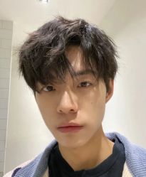 -丝语萱形象