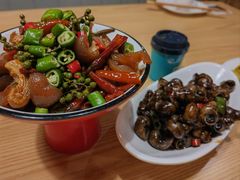 -三个大叔烤羊肉串·歌手驻唱·碳烤鲜肉(西三旗店)