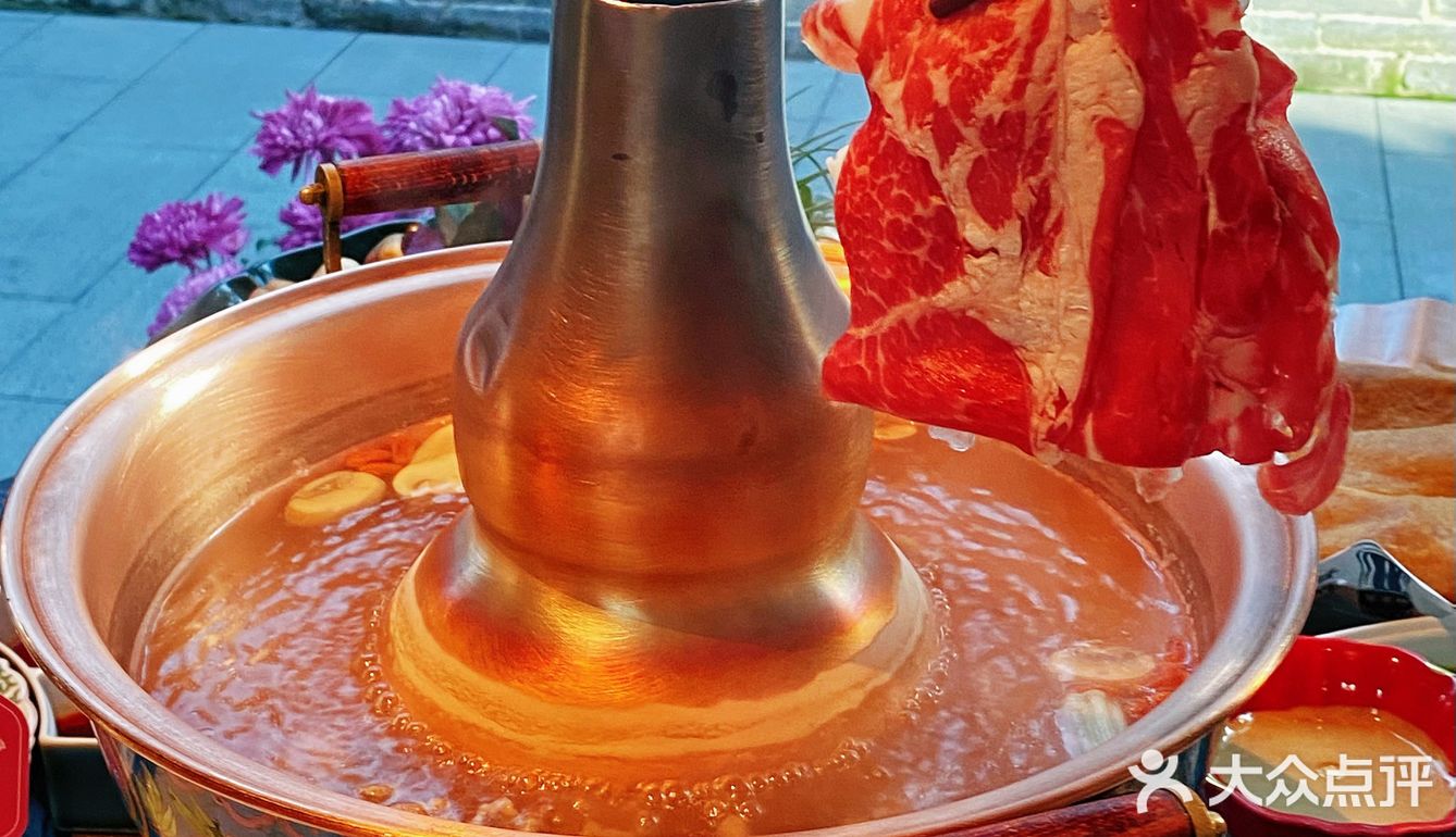 在白塔寺一不小心吃到老北京铜锅涮肉天花板