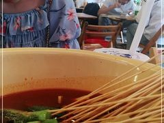 -拈签一笑黄牛肉辣卤串串