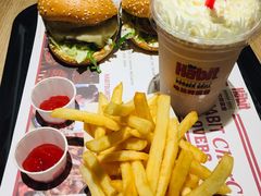 -The Habit Burger Grill 哈比特汉堡(复兴soho店)