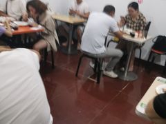 -粤味轩快餐店(天下第一泉店)