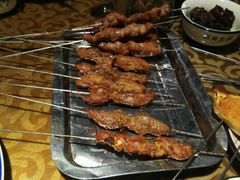 -胖哥牛蛙龙虾烧烤城(育才路店)