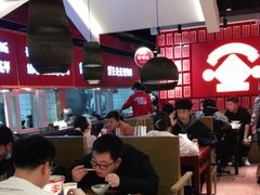 大堂-怪噜范·老贵阳街头名小吃(鸿通城店)