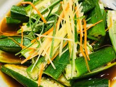 -琥珀老六龙虾(四里河店)