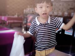 -湛江远扬YOUNG咖啡主题酒店(赤坎老街店)