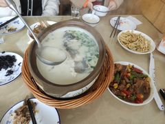 -天乐农家鱼头王(天目湖店)