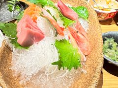 -花和海鲜自助(梅江店)