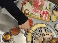 -GOGIYA·咕叽吖韩国传统烤肉店(东方新天地店)