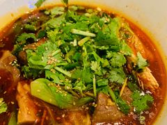 -成都你六姐·牛肉冒菜(城市集市合生汇店)